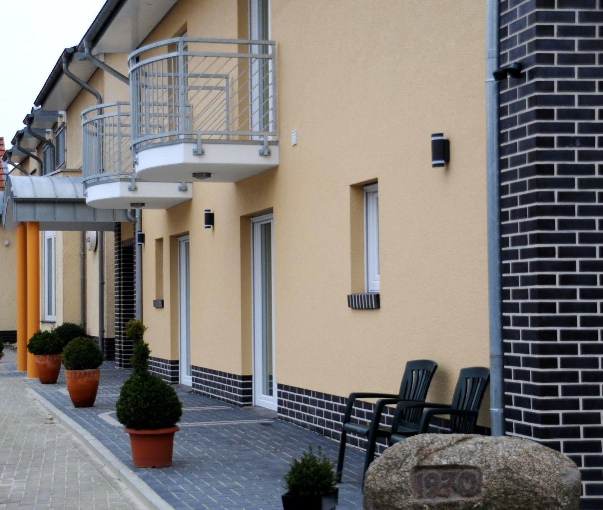 Hotel Restaurant Buergerklause Tapken Garrel Eksteriør billede